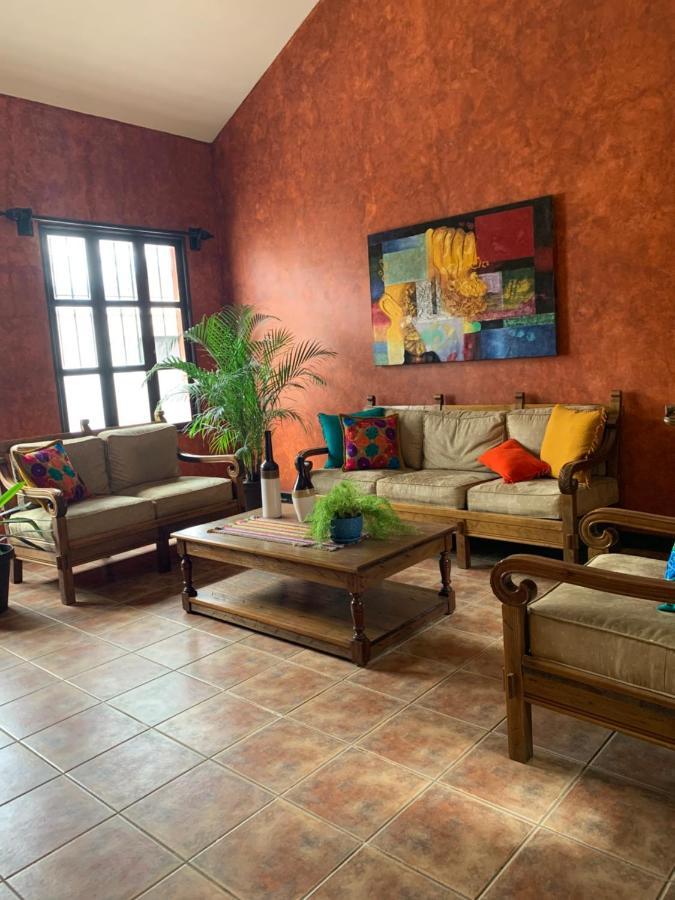 Casona Del Conquistador Antigua Exterior photo
